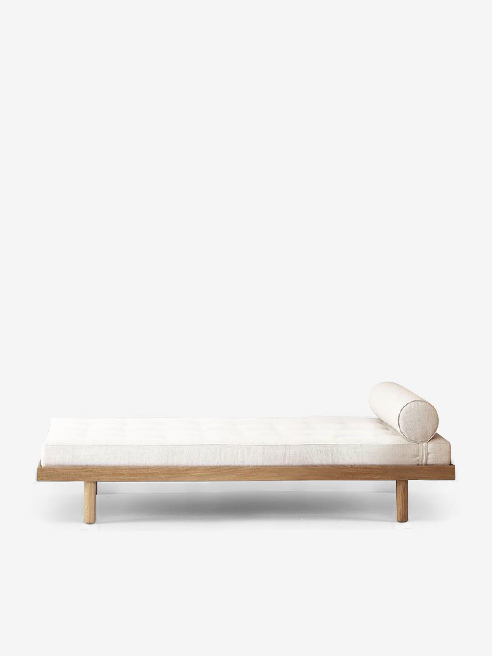 charlotte-perriand-daybed-in-natural-oak-frame-by-cassina-monc-xiii-1 ...