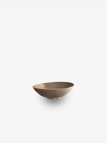 https://www.monc13.com/cdn/shop/products/simple-salad-bowl-by-abigail-castaneda-monc-xiii-1_grande.jpg?v=1695747311